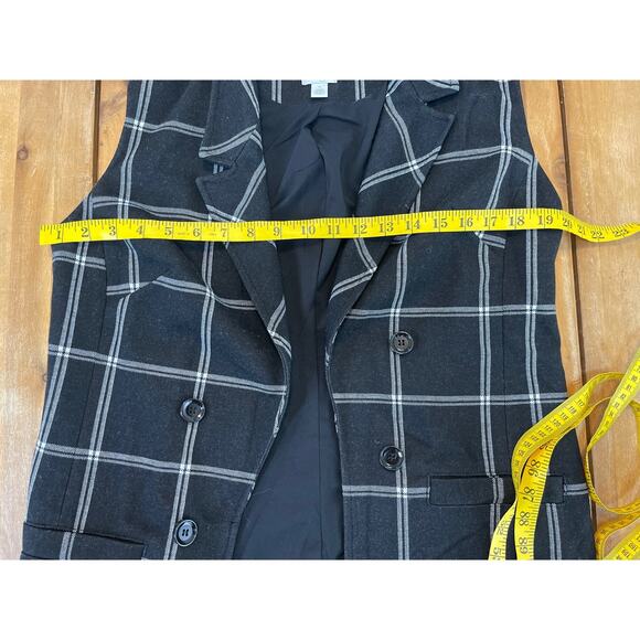 Halogen Windowpane Check Long Vest Size Medium - Picture 8 of 9